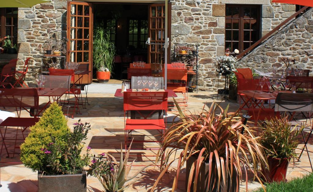 Auberge De La Chesnaie Pleudihen-sur-Rance Kültér fotó